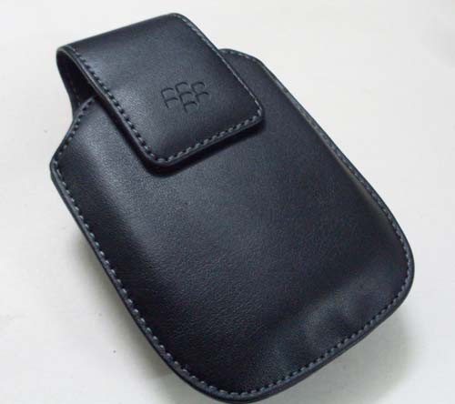 Leather Case for BlackBerry 9000 w/Belt Clip